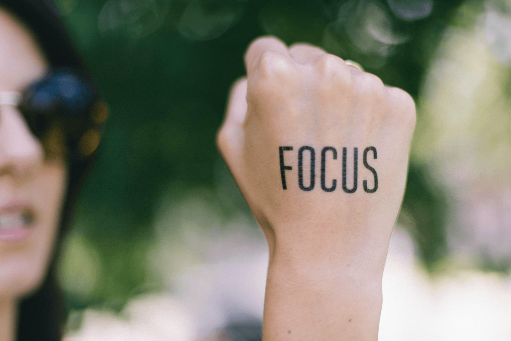 Focus word on hand